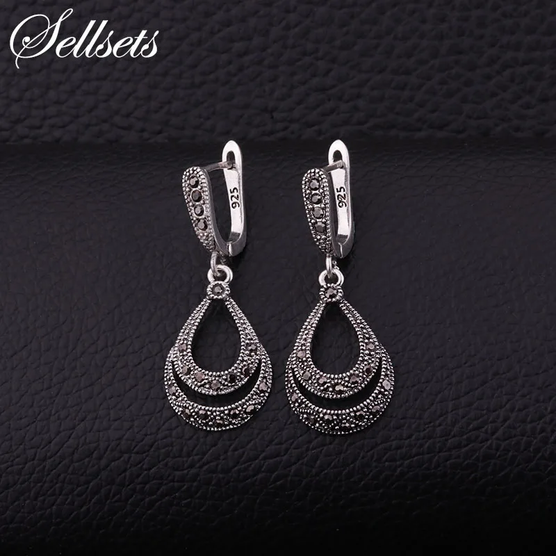 Sellsets Black Cz Rhinestone Earring Vintage Silver Color Fashion Hollow Out Water Drop Earrings Women Jewelry Lady Gifts
Sellsets Black Cz Rhinestone Earring Vintage Silver Color Fashion Hollow Out Water Drop Earrings Women Jewelry Lady Gifts