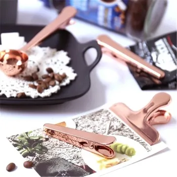 Scandinavian Nordic Office Storage Clip Chic Copper Plating Rose Gold Book Document Coffee Tea Spoon Storage Clip Sealing Clip
Scandinavian Nordic Office Storage Clip Chic Copper Plating Rose Gold Book Document Coffee Tea Spoon Storage Clip Sealing Clip