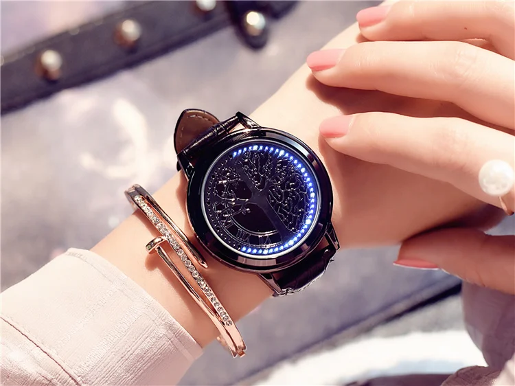 2018 New Casual Fashion Elegant Lady Quartz Bracelet Women Wristwatch LED Jewel Lucky Clover Stainless Steel Case Montre Femme 21