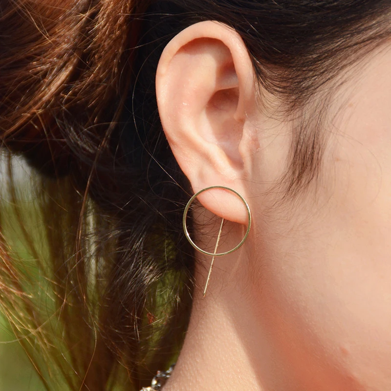 New Trendy Round Geometric Earrings Simple Design Stud Earing Fashion Jewelry Earrings for Women Pendientes Brincos Gift 6B3003
New Trendy Round Geometric Earrings Simple Design Stud Earing Fashion Jewelry Earrings for Women Pendientes Brincos Gift 6B3003