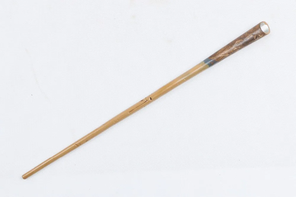 JS041 Newt Scamander