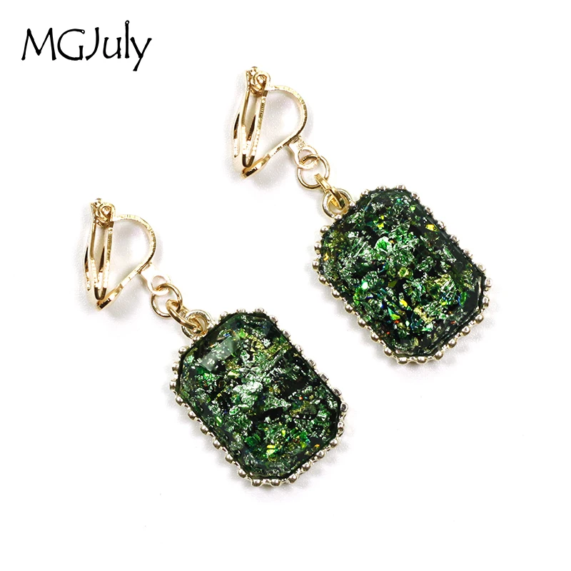 Green Crystal Glass Earrings No Hole Ear Clips Square Art Glass Clip Earrings Without Piercing Romantic Earring Jewelry CE127
Green Crystal Glass Earrings No Hole Ear Clips Square Art Glass Clip Earrings Without Piercing Romantic Earring Jewelry CE127