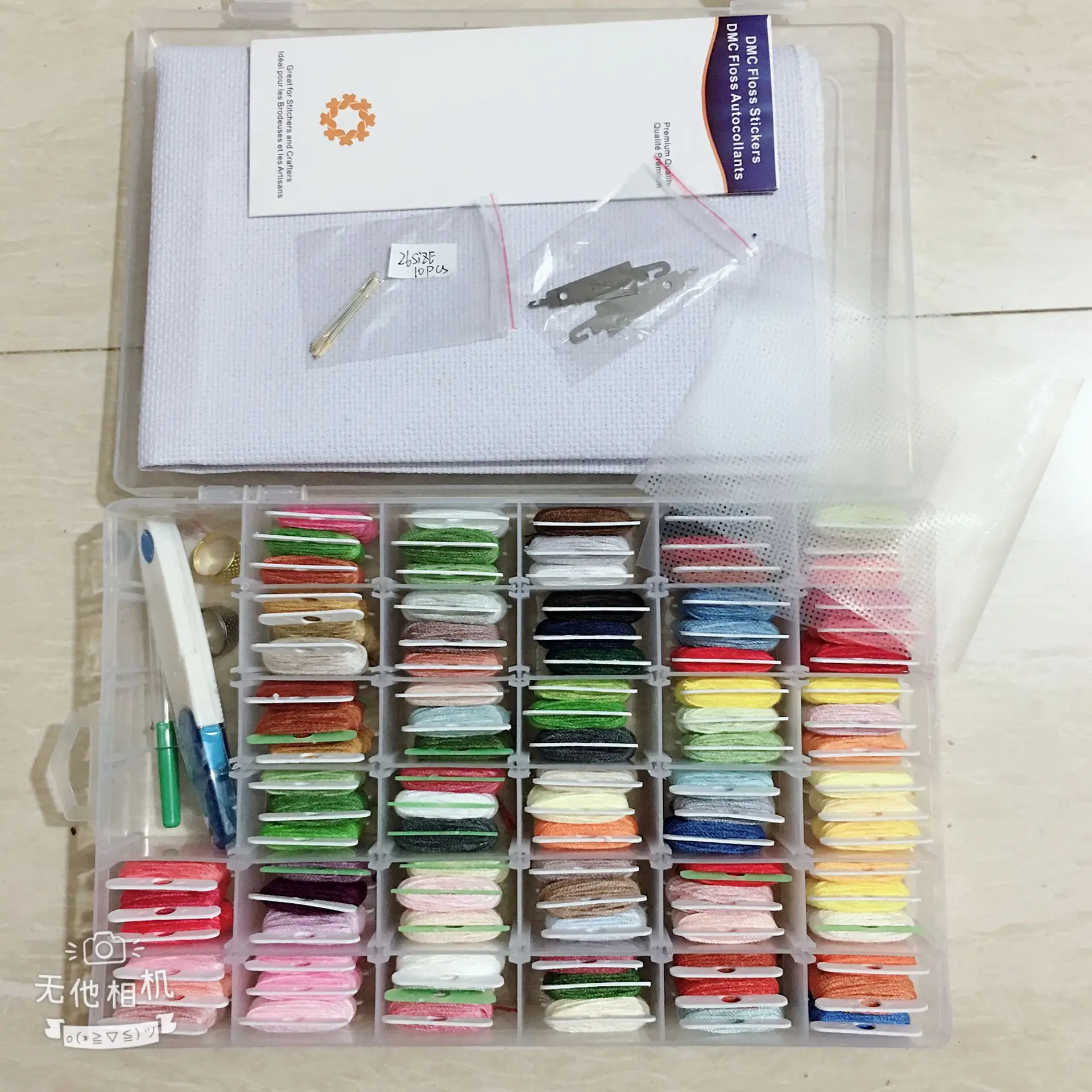 96pcs Embroidery Floss Cross Stitch Thread Sekin Kit with Threader Bobbins Sewing Needles Storage Box Embroidery Starter
96pcs Embroidery Floss Cross Stitch Thread Sekin Kit with Threader Bobbins Sewing Needles Storage Box Embroidery Starter