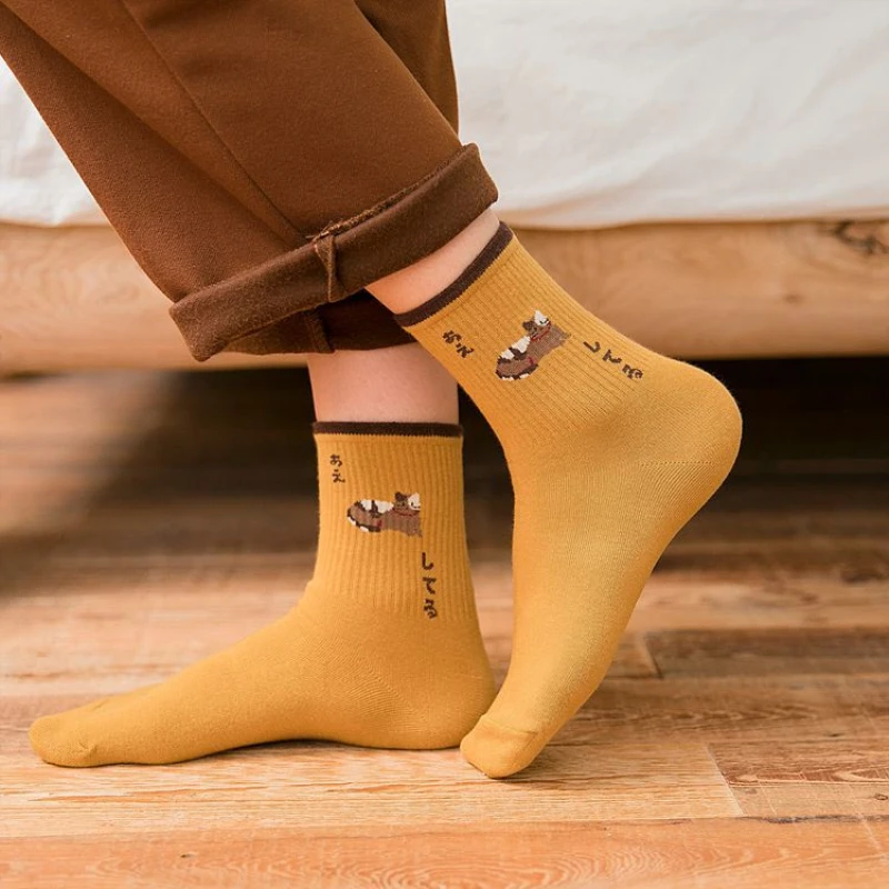 Woman Long Socks Autumn 5 pair New Style Cotton Color Cartoon Print Breathable Women Fashion Socks Women Winter Socks
Woman Long Socks Autumn 5 pair New Style Cotton Color Cartoon Print Breathable Women Fashion Socks Women Winter Socks