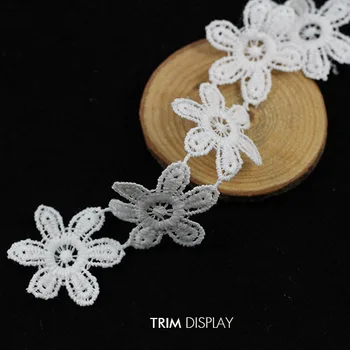 Embroidered Applique Polyester Flower Venice Lace Ribbon Off White Trim Embellishment Sewing Supplies aviamentos 50yard/T835
Embroidered Applique Polyester Flower Venice Lace Ribbon Off White Trim Embellishment Sewing Supplies aviamentos 50yard/T835