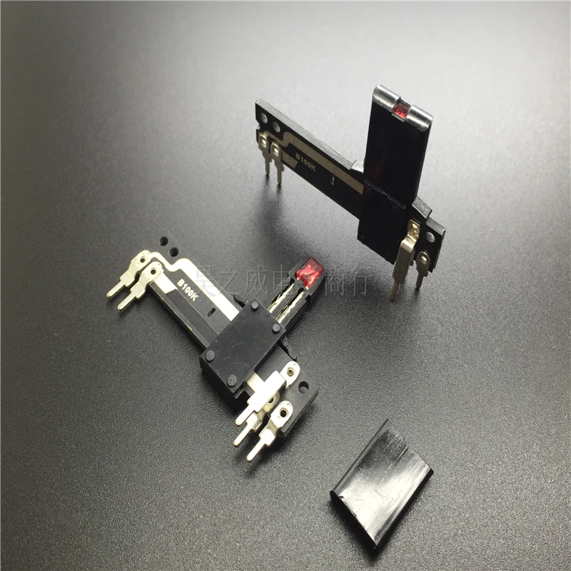 50PCS SC-208N B100K 4cm 40mm with light straight slide single-link potentiometer 5pins balanced direct-slide potentiomete
50PCS SC-208N B100K 4cm 40mm with light straight slide single-link potentiometer 5pins balanced direct-slide potentiomete