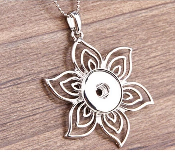 10pcs/lot fashion silver plated flower rhinestone snap necklace pendant jewelry new snap jewelry button pendant Free ship
10pcs/lot fashion silver plated flower rhinestone snap necklace pendant jewelry new snap jewelry button pendant Free ship