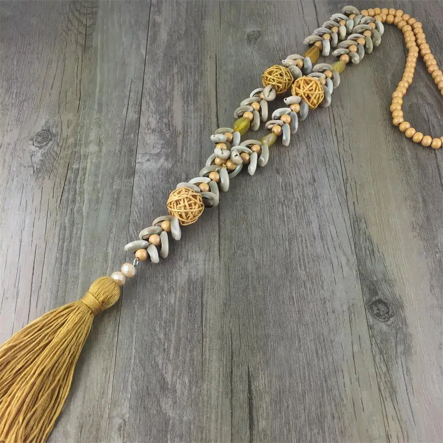 Handmade Hollow Out Bamboo Women Round Rattan Straw Weave Shell Pendant Statement Wedding Jewelry
Handmade Hollow Out Bamboo Women Round Rattan Straw Weave Shell Pendant Statement Wedding Jewelry