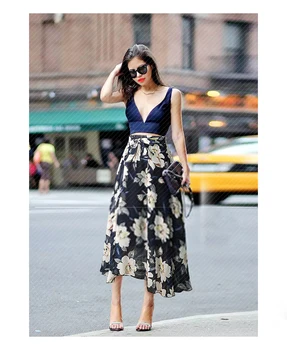 Skirt Woman Vintage Chiffon 2020 Summer Plus Size Long Skirts Thin Flowers Fashion Blue High Waist Elasticity Irregular Autumn
Skirt Woman Vintage Chiffon 2020 Summer Plus Size Long Skirts Thin Flowers Fashion Blue High Waist Elasticity Irregular Autumn