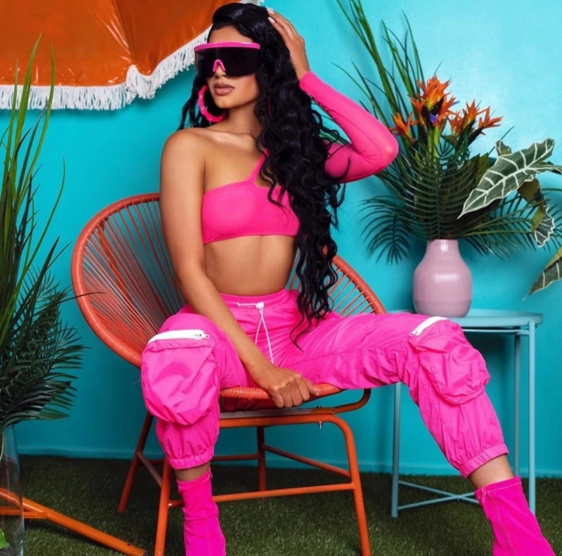 Autumn Casual Two Piece Set Women Sexy Club Outfits One Shoulder Long Sleeve Crop Top Pants Set Pink 2 Piece Set Women Tracksuit
Autumn Casual Two Piece Set Women Sexy Club Outfits One Shoulder Long Sleeve Crop Top Pants Set Pink 2 Piece Set Women Tracksuit
