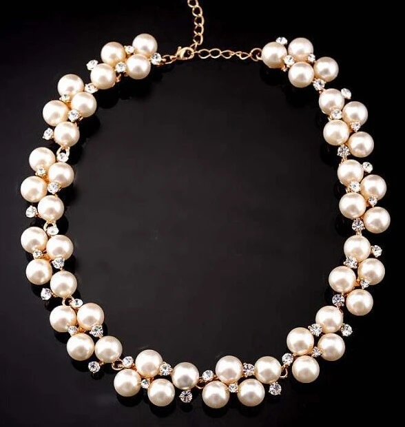 Hot sales temperament fashion jewelry pendant crystal Simulated pearl bib necklace chain statement
Hot sales temperament fashion jewelry pendant crystal Simulated pearl bib necklace chain statement