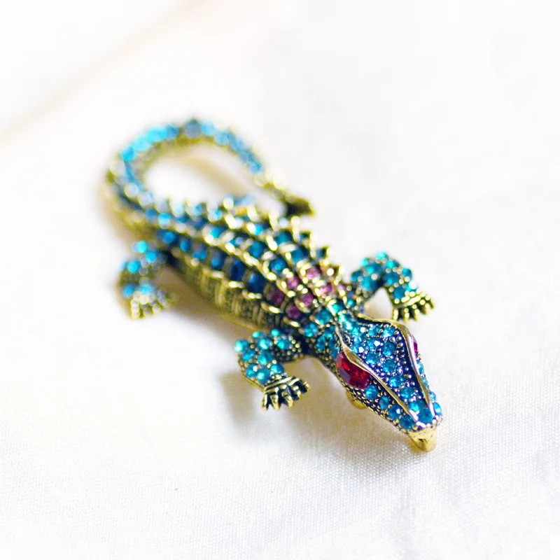 KingDeng Brooch Men Accessories Unisex Animal Crocodile Gift for Women Personality Brooches Trendy Wild Zinc Alloy Vintage
KingDeng Brooch Men Accessories Unisex Animal Crocodile Gift for Women Personality Brooches Trendy Wild Zinc Alloy Vintage
