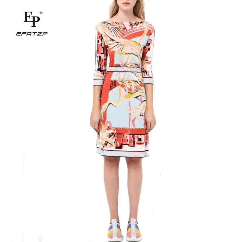 New 2018 Fashion Designer Dress Women's 3/4 Sleeves Slash Neck Colorful Bird Print XXL Stretch Jersey Slim Silk Day Dress
New 2018 Fashion Designer Dress Women's 3/4 Sleeves Slash Neck Colorful Bird Print XXL Stretch Jersey Slim Silk Day Dress