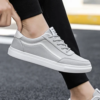 Men Canvas Shoes Fashion Sneakers Summer Trainers Shoes Men's Flat Slip Shoes Outdoor Flats Walking Shoes Chaussures pour hommes
Men Canvas Shoes Fashion Sneakers Summer Trainers Shoes Men's Flat Slip Shoes Outdoor Flats Walking Shoes Chaussures pour hommes