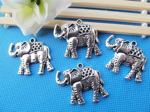 5pcs Large Antique Silver tone/Antique Bronze Filigree Elephant Pendant Charm/Finding,fit 9pcs Rhinestone,DIY Accessory Jewelry
5pcs Large Antique Silver tone/Antique Bronze Filigree Elephant Pendant Charm/Finding,fit 9pcs Rhinestone,DIY Accessory Jewelry