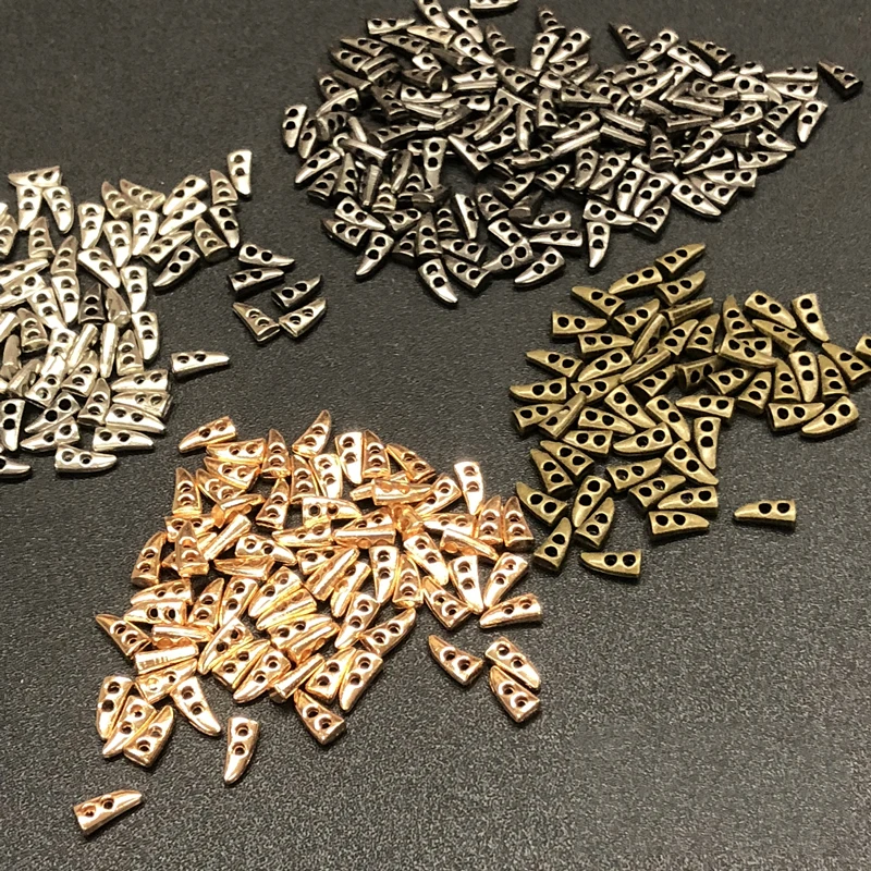 30PCS/lot 7MM Handmade Mini Horn Button for DIY Making bjd blyth Dolls clothes coat Accessories Ultra-small metal button
30PCS/lot 7MM Handmade Mini Horn Button for DIY Making bjd blyth Dolls clothes coat Accessories Ultra-small metal button