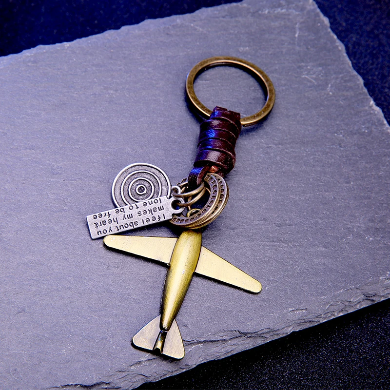 2017 Fashion Leather Keychains Top Quality Plane Model Dangle Pendant Suspension Keys Ring Chain Jewelry Accessories Gift
2017 Fashion Leather Keychains Top Quality Plane Model Dangle Pendant Suspension Keys Ring Chain Jewelry Accessories Gift