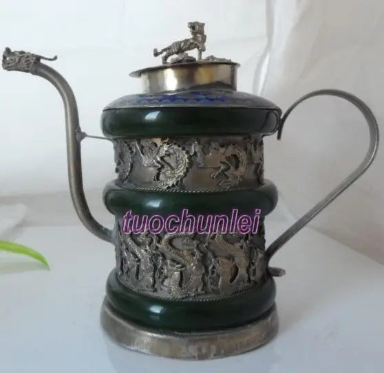 Collectibles Tibetan Silver Carved Dragon Green Jade Crafts Teapot Tiger Lid Garden Decoration 100% real Tibetan Silver Brass
Collectibles Tibetan Silver Carved Dragon Green Jade Crafts Teapot Tiger Lid Garden Decoration 100% real Tibetan Silver Brass