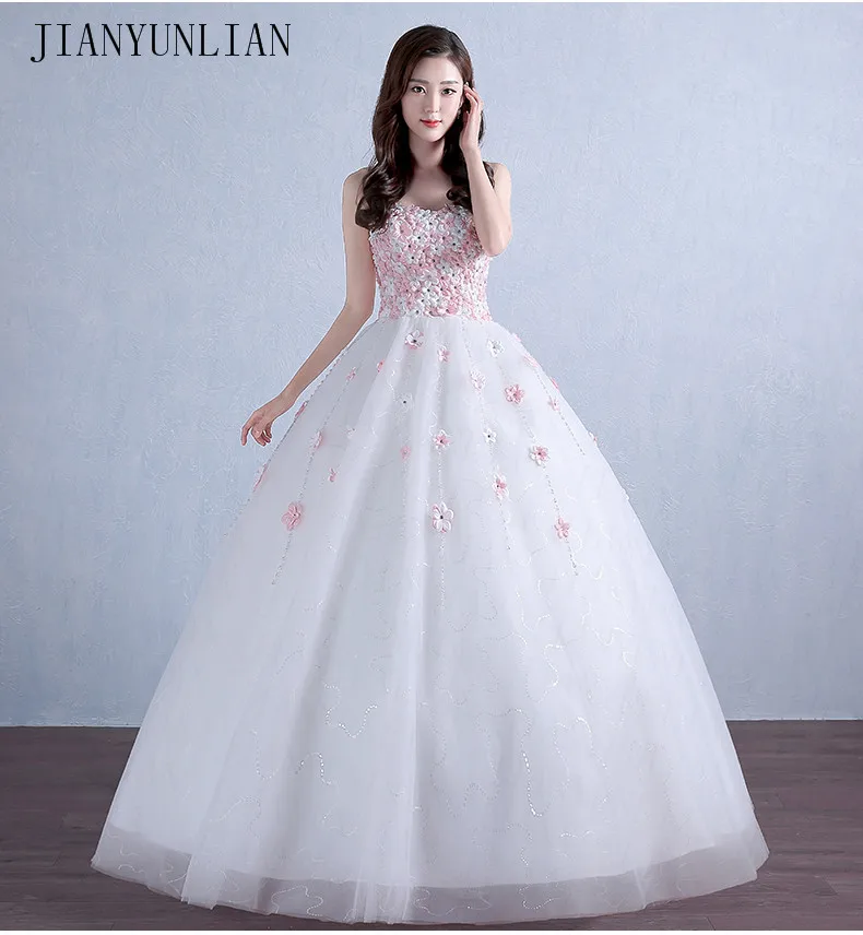 Long Wedding Dresses 2019 New White Simple Grace Sexy Strapless Flowers Lace Appliques Floor-Length Ball Gown Bridal Dres
Long Wedding Dresses 2019 New White Simple Grace Sexy Strapless Flowers Lace Appliques Floor-Length Ball Gown Bridal Dres