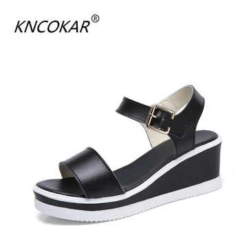 2018 summer sandals of the new women's sandals are made up of leather shoes with waterproof platform and 6.5cm size 35-39
2018 summer sandals of the new women's sandals are made up of leather shoes with waterproof platform and 6.5cm size 35-39