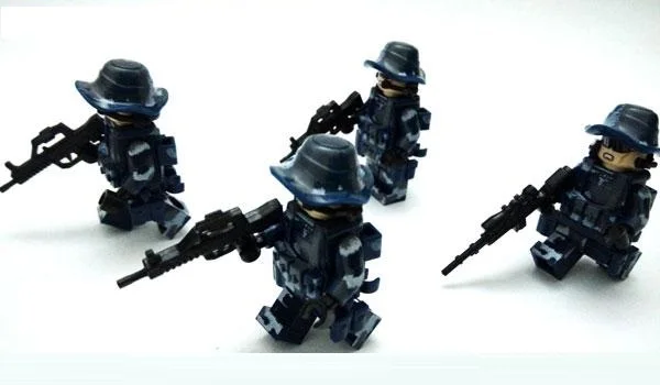 4PCS Commandos Soldiers Original Blocks Educational Toys Swat Police Military Weapons Gun Model City Accessories Mini Figures
4PCS Commandos Soldiers Original Blocks Educational Toys Swat Police Military Weapons Gun Model City Accessories Mini Figures