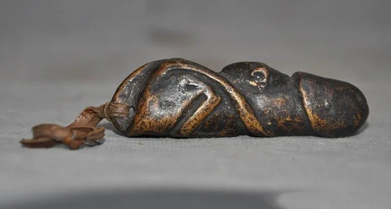 christmas old Tibetan Buddhism bronze man Reproductive organs statue talisman Pendant halloween
christmas old Tibetan Buddhism bronze man Reproductive organs statue talisman Pendant halloween