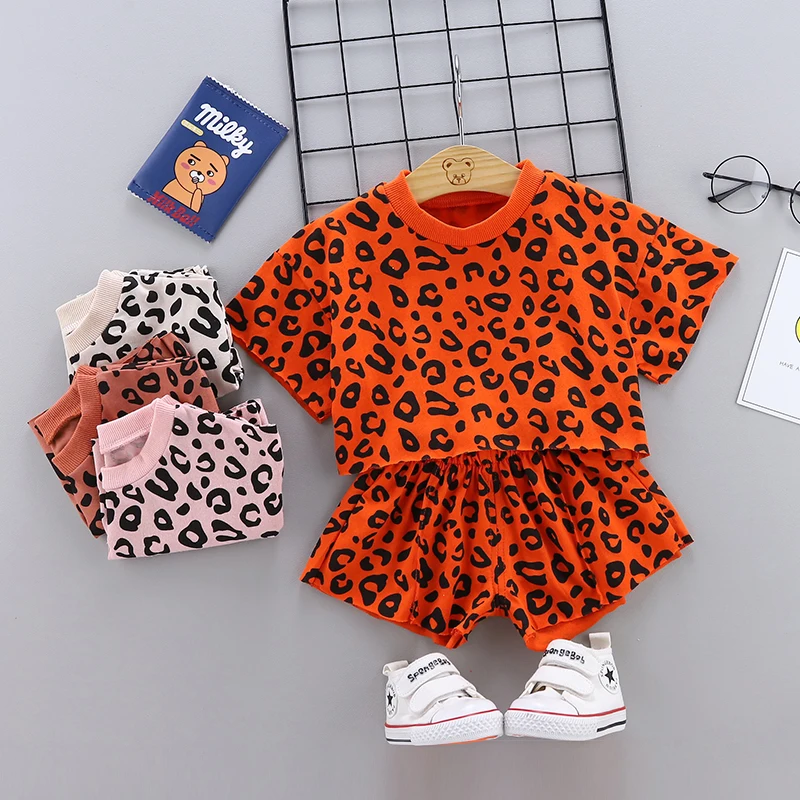 2019 New Fashion Girls Clothes Sets Leopard Print Children Clothing Outfits 2pcs Cotton Streetwear Eye-catching Casual
2019 New Fashion Girls Clothes Sets Leopard Print Children Clothing Outfits 2pcs Cotton Streetwear Eye-catching Casual