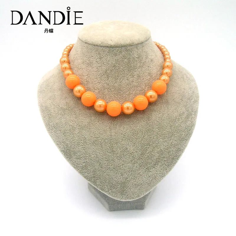 Dandie Orange Color Imitation Pearl And Acrylic Bead Necklace For Women, Fashionable Popular Simple Design Jewelries
Dandie Orange Color Imitation Pearl And Acrylic Bead Necklace For Women, Fashionable Popular Simple Design Jewelries