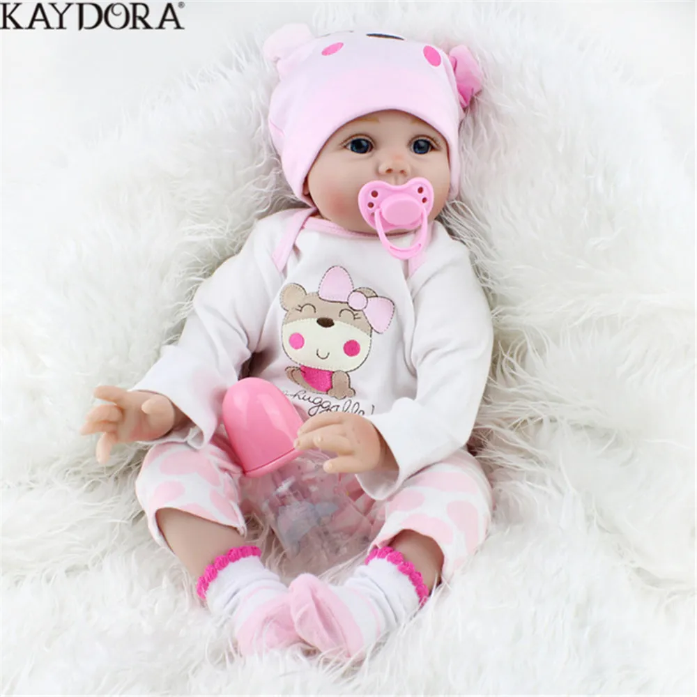 KAYDORA 55cm Girl Doll Reborn Soft Silicone Reborn Babies With Pacifier Luxury Accessories Bathabled Playmate Gift for Girls
KAYDORA 55cm Girl Doll Reborn Soft Silicone Reborn Babies With Pacifier Luxury Accessories Bathabled Playmate Gift for Girls