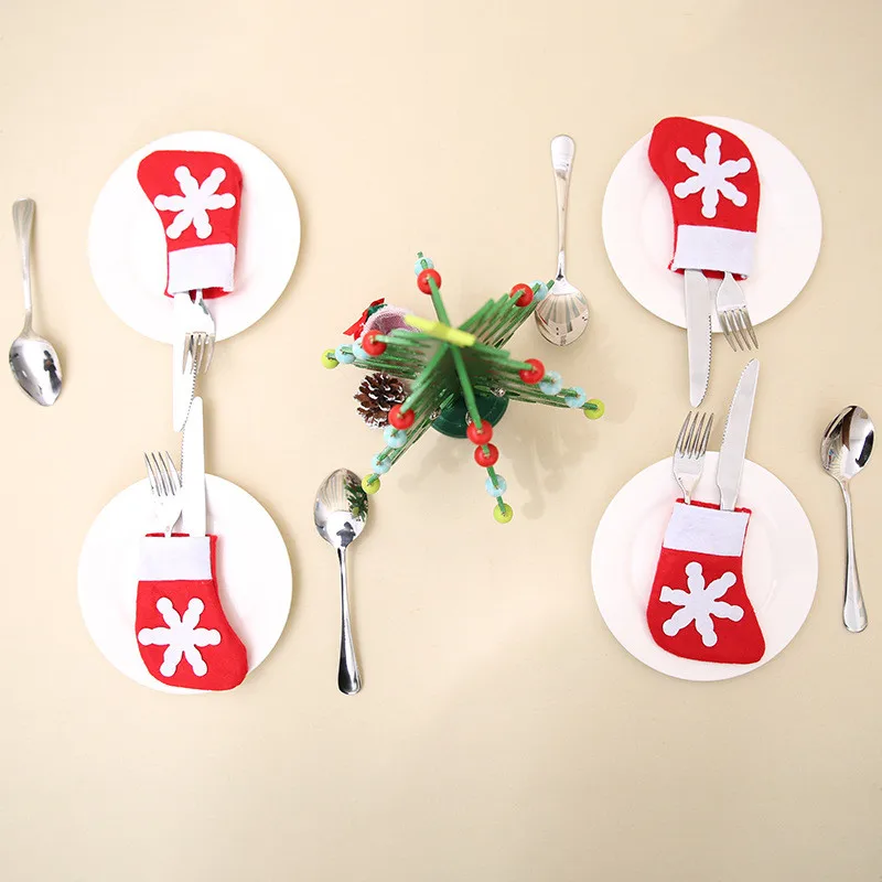 12pcs/lot Christmas Silverware Holder Mini Xmas Tree Stocking Christmas Decoration For Home Dinner Decor Navidad Natal 14*7cm
12pcs/lot Christmas Silverware Holder Mini Xmas Tree Stocking Christmas Decoration For Home Dinner Decor Navidad Natal 14*7cm