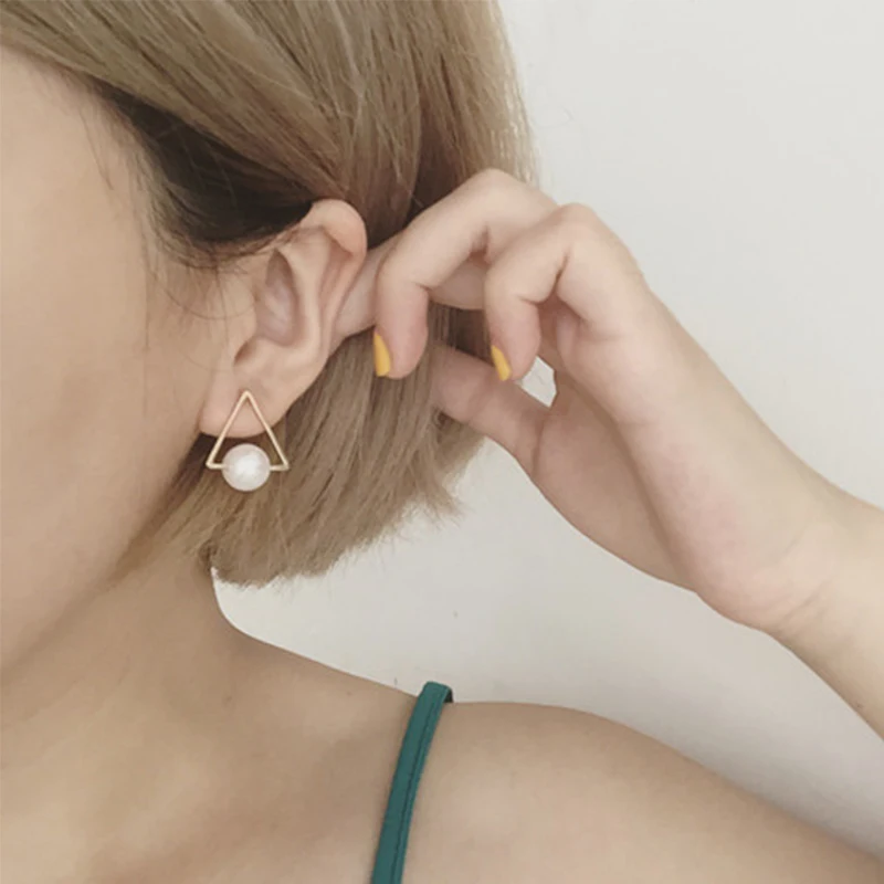 2018 Girl Simple Geometric Triangle Drop Earrings Fashion Simulated Pearl Earring For Women Jewelry Boucles D'oreilles Femmes
2018 Girl Simple Geometric Triangle Drop Earrings Fashion Simulated Pearl Earring For Women Jewelry Boucles D'oreilles Femmes