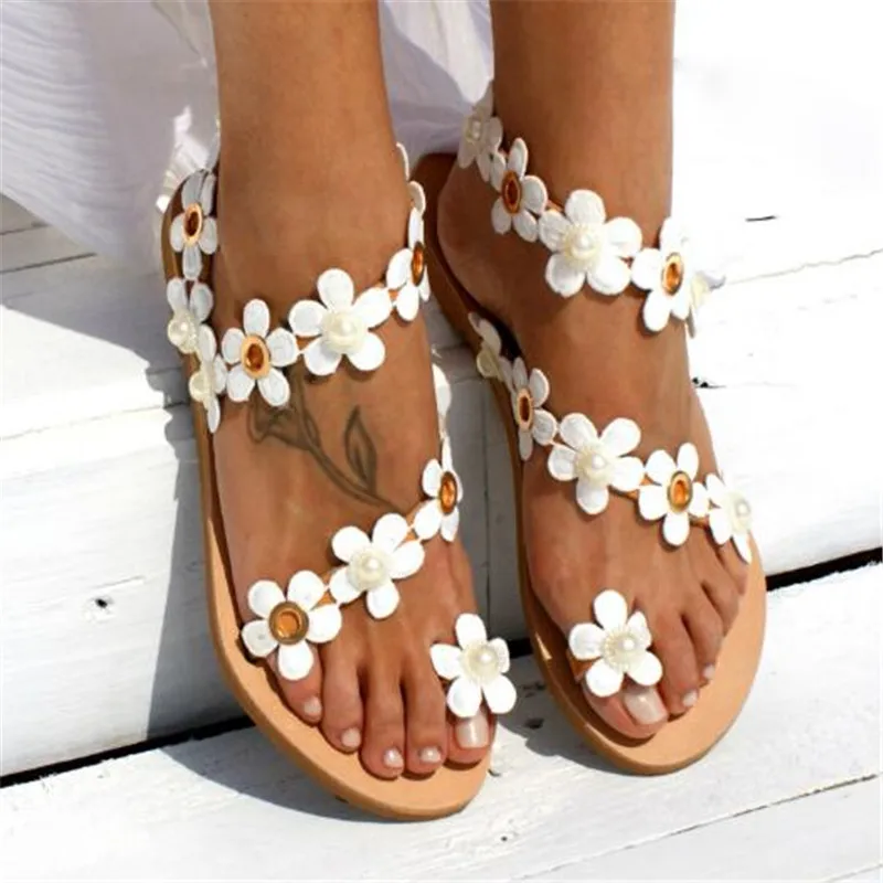 Women Sandals Bohemia Style Summer Shoes For Women Flat Sandals Beach Shoes 2019 Flowers Flip Flops Plus Size Chaussures Femme
Women Sandals Bohemia Style Summer Shoes For Women Flat Sandals Beach Shoes 2019 Flowers Flip Flops Plus Size Chaussures Femme