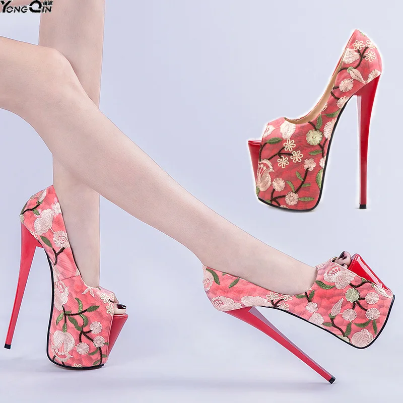Sexy Chinese style embroidery high heels women pumps thin heels women shoes 20cm heel plus size size34-47
Sexy Chinese style embroidery high heels women pumps thin heels women shoes 20cm heel plus size size34-47
