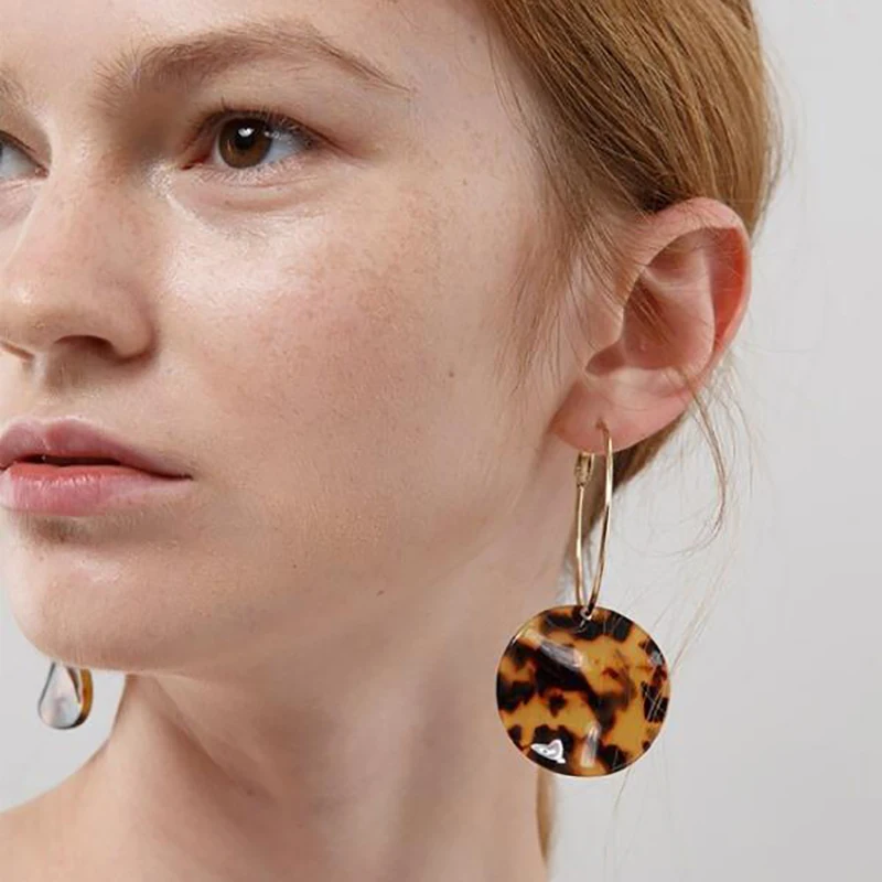Lalynnlys Punk Exaggerated Leopard Round Hoop Earrings Resin Geometric Earrings For Women Party Jewelry Christmas Gifts E40801
Lalynnlys Punk Exaggerated Leopard Round Hoop Earrings Resin Geometric Earrings For Women Party Jewelry Christmas Gifts E40801