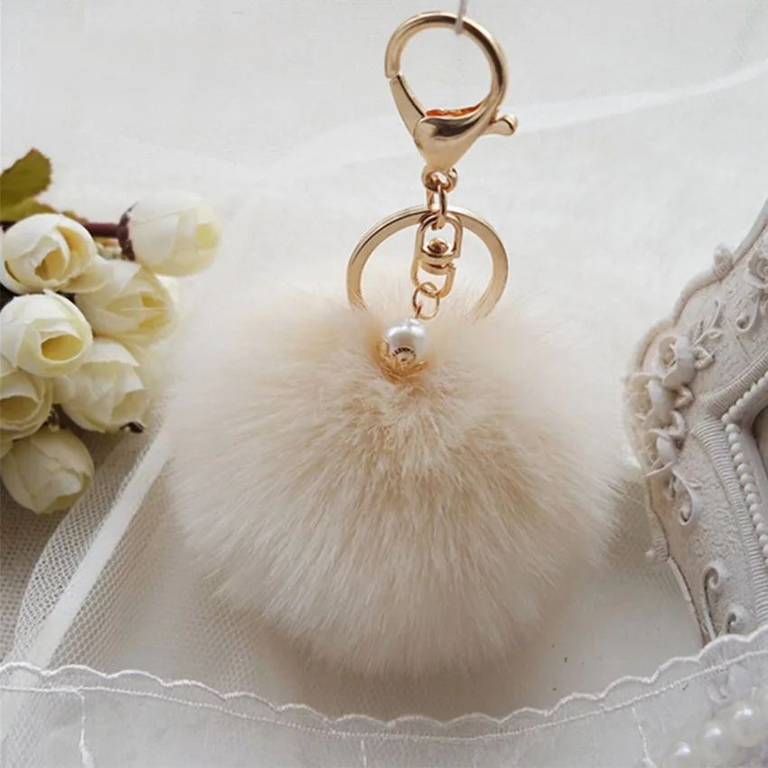 Cute Fluffy Keychain Bag Pendant Car Rabbit Fur Pompom Keychain Ball Ornaments Key Ring Chain Copri Chiave
Cute Fluffy Keychain Bag Pendant Car Rabbit Fur Pompom Keychain Ball Ornaments Key Ring Chain Copri Chiave
