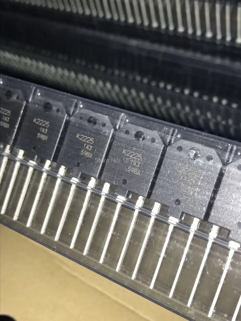 10 шт./лот 2SK2225 K2225 2SK2225-EQ 2SK2225-E-Q 1500V 2A TO-3P канала N КРЕМНИЯ MOSFET Новинка & Оригинал |