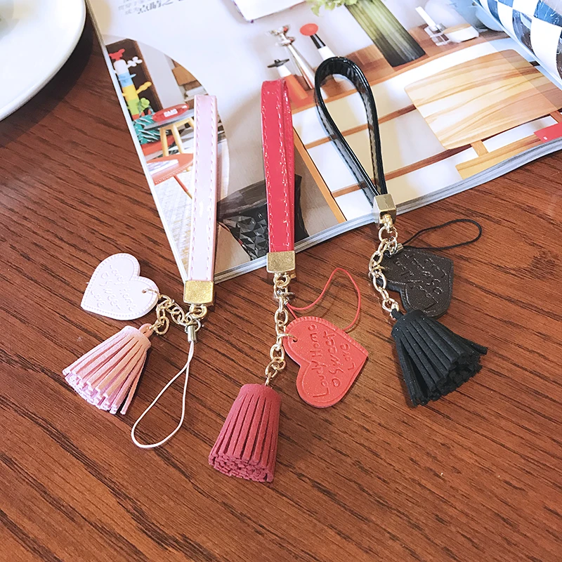 XSMYiss Creative Tassel Hot Pop Random Color Lanyard Charm Mobile Phone Pendant PU Leather Love Heart Tassel Suit For All Phone
XSMYiss Creative Tassel Hot Pop Random Color Lanyard Charm Mobile Phone Pendant PU Leather Love Heart Tassel Suit For All Phone