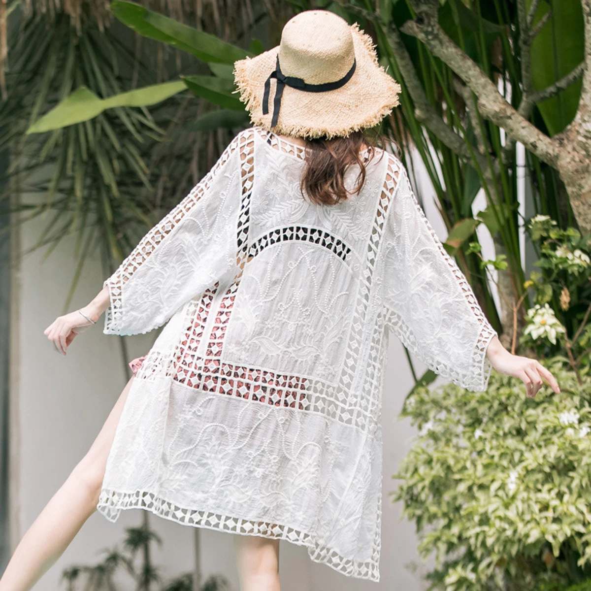 Jastie Hollow out Lace Long Cardigan Jacket Bohemian Beach Sunscreen Clothing Women Jacket Shirt Top Loose Batwing Sleeve Kimono
Jastie Hollow out Lace Long Cardigan Jacket Bohemian Beach Sunscreen Clothing Women Jacket Shirt Top Loose Batwing Sleeve Kimono