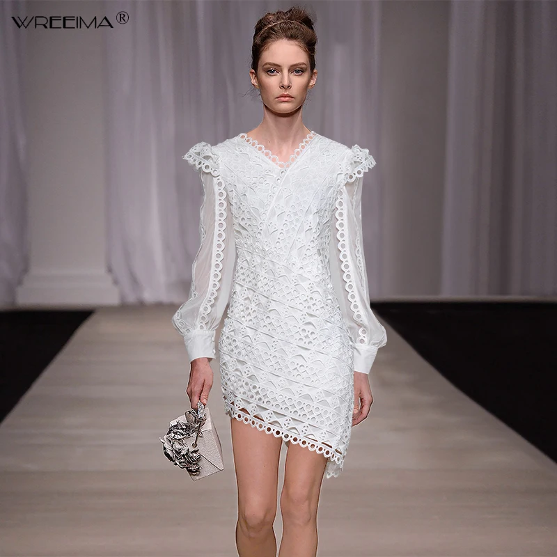 wreeima New Sexy Hollow Out Dress Women Elegant White Lace Dress V-Neck Lante Sleeve Clubwear Short Club Party Dress 2019 spring
wreeima New Sexy Hollow Out Dress Women Elegant White Lace Dress V-Neck Lante Sleeve Clubwear Short Club Party Dress 2019 spring
