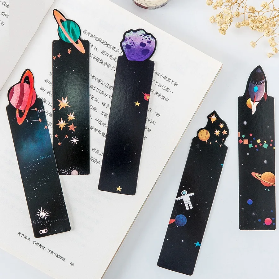 6 set/Lot Galaxy bookmarks Planet Space star book mark page holder Novelty Office School supplies marcapaginas FC960
6 set/Lot Galaxy bookmarks Planet Space star book mark page holder Novelty Office School supplies marcapaginas FC960