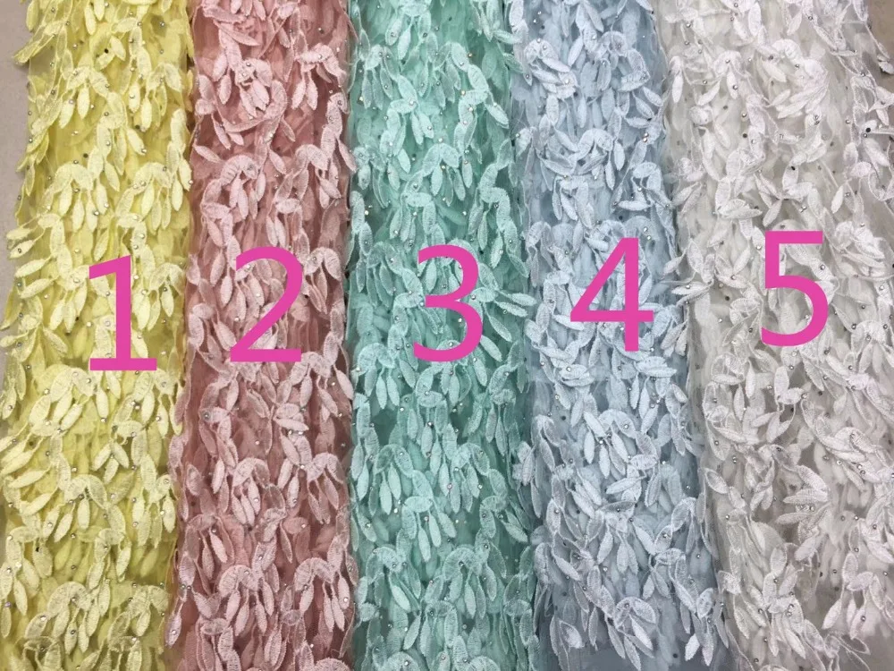 Embroidered Small Flowers Tulle Lace Fabric 2018 African Lace Fabric High Quality Lace Dress For Party
Embroidered Small Flowers Tulle Lace Fabric 2018 African Lace Fabric High Quality Lace Dress For Party