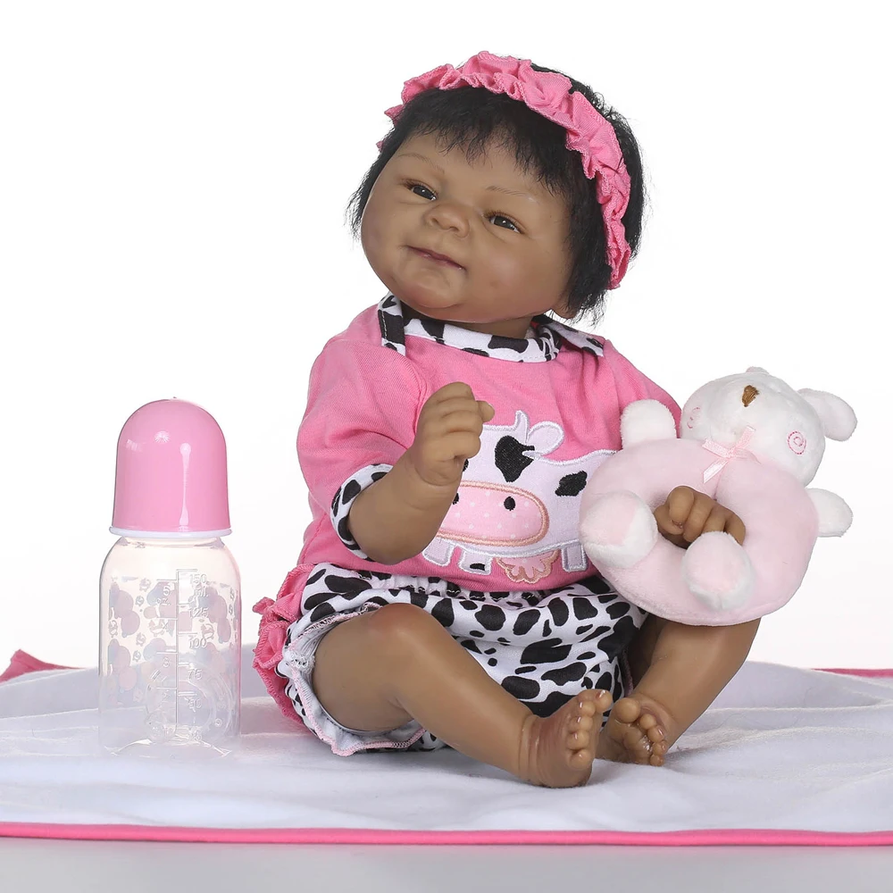40 см Новая черная кожа bebe reborn малышовая Девочка Кукла Реалистичная Настоящая Африканская американская детская силиконовая кукла подарок
40 см Новая черная кожа bebe reborn малышовая Девочка Кукла Реалистичная Настоящая Африканская американская детская силиконовая кукла подарок