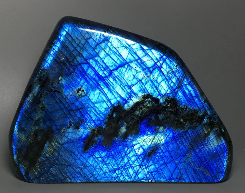 1421g WOW! Natural labradorite quartz crystal mineral specimen graduation gifts
1421g WOW! Natural labradorite quartz crystal mineral specimen graduation gifts