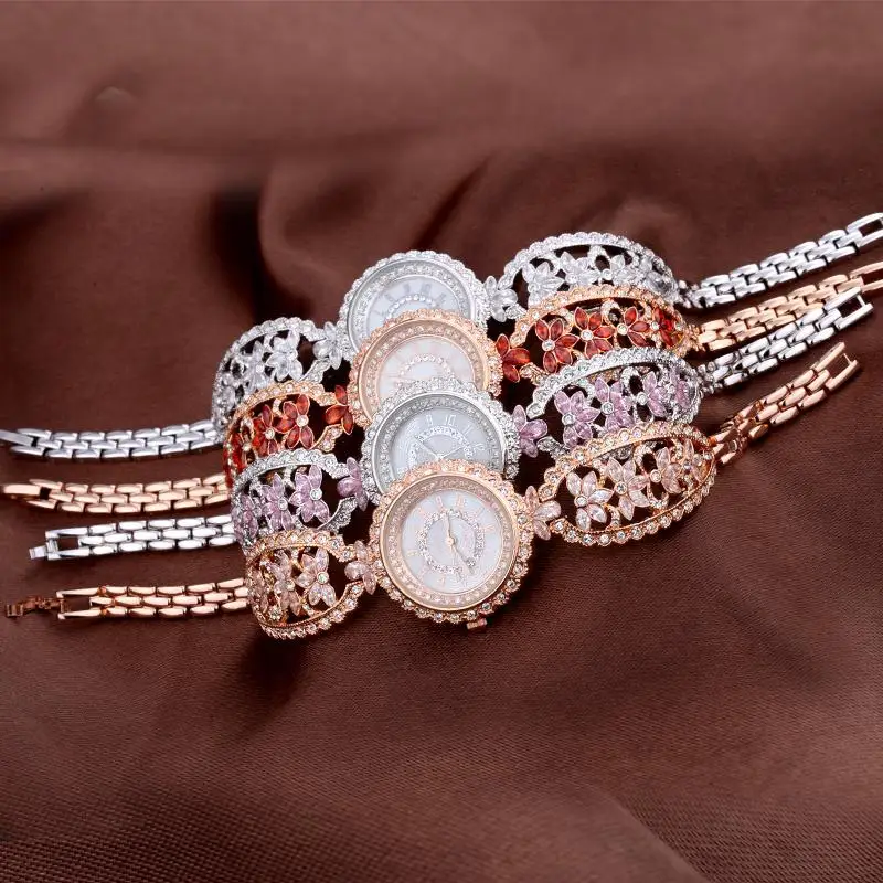 Luxury Rhinestone Women Floral Bangle Watches Vintage Palace Style Lady Bracelet Wrist watch Quartz Dress Relogio Montre femme
Luxury Rhinestone Women Floral Bangle Watches Vintage Palace Style Lady Bracelet Wrist watch Quartz Dress Relogio Montre femme