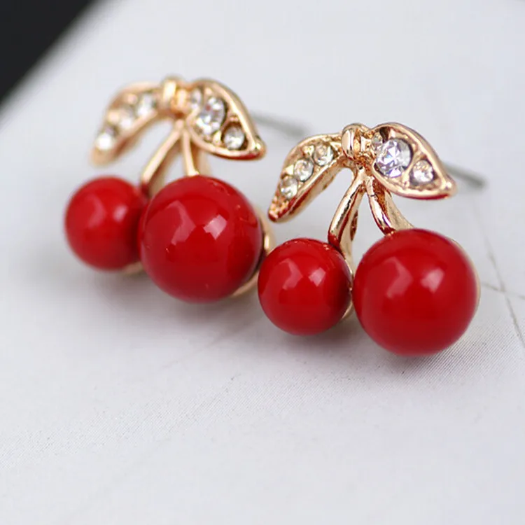 Red Cherry Earrings Rhinestone Fashion Earing for Women 2019 Metal Plant Push-back Cute Small Jewelry Young Girl Female
Red Cherry Earrings Rhinestone Fashion Earing for Women 2019 Metal Plant Push-back Cute Small Jewelry Young Girl Female