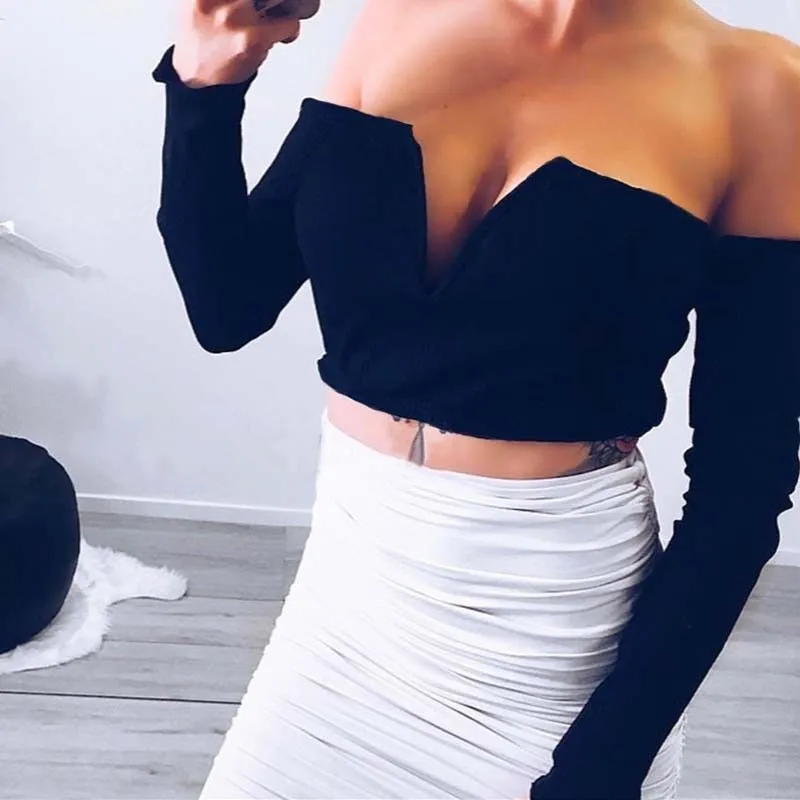 Off Shoulder Long Sleeve T-Shirt Women Crop Top 2017 Party Bustier Knitted Crop Top Slash Neck Tube Club Women Top T-Shirts
Off Shoulder Long Sleeve T-Shirt Women Crop Top 2017 Party Bustier Knitted Crop Top Slash Neck Tube Club Women Top T-Shirts