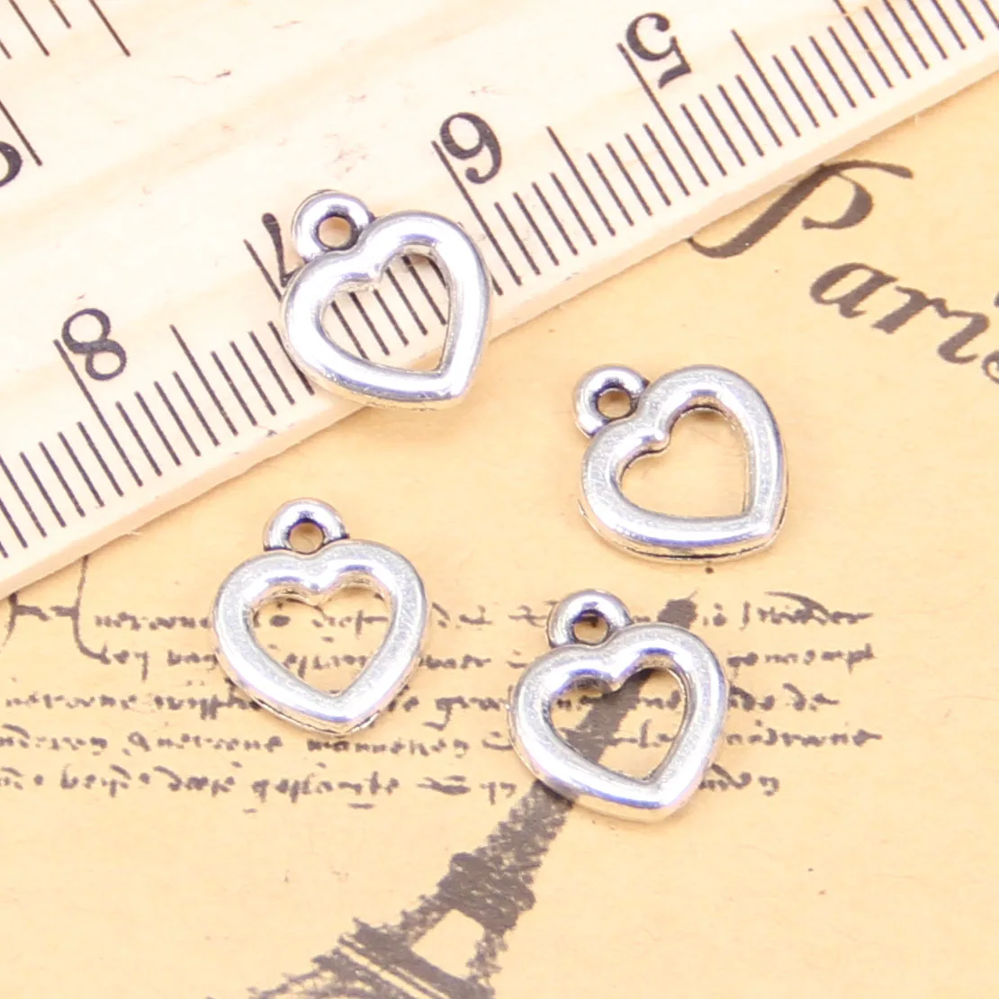 192pcs Charms For Jewelry Making heart 12x10mm Antique Silver Plated Pendants DIY Handmake Tibetan Silver Bracelet Necklace
192pcs Charms For Jewelry Making heart 12x10mm Antique Silver Plated Pendants DIY Handmake Tibetan Silver Bracelet Necklace