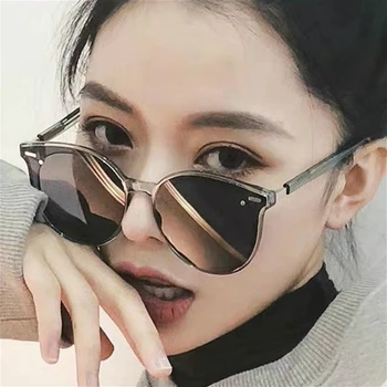 2019 Brand Luxury Design Fashion Oversized Sunglasses Women Men Oversize Sun Glasses Shades for Women Sunglasses Men UV400
2019 Brand Luxury Design Fashion Oversized Sunglasses Women Men Oversize Sun Glasses Shades for Women Sunglasses Men UV400