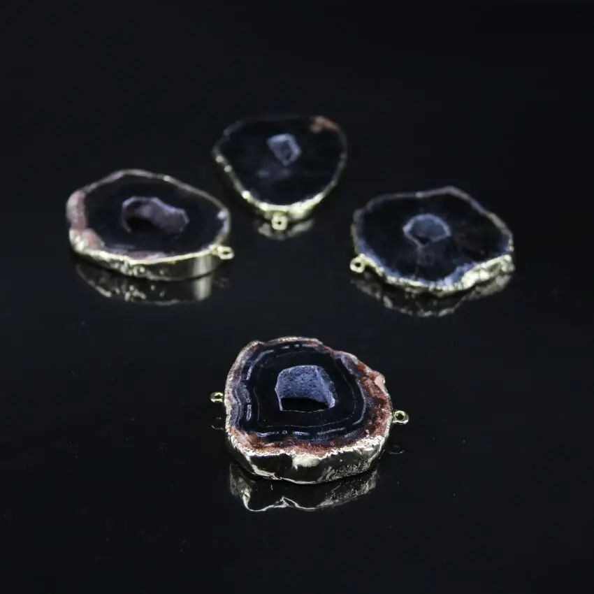 5pcs,Black Natural Agates Geode Freeform Slab Nugget Gold Edges Connector,Raw Druzy Quartz Pendant DIY Fashion Bracelet Necklace
5pcs,Black Natural Agates Geode Freeform Slab Nugget Gold Edges Connector,Raw Druzy Quartz Pendant DIY Fashion Bracelet Necklace