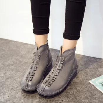 Real Leather Women Boots Casual Round Toe Low Top Side Zipper 2018 Fashion New Autumn Boots Ladies Flowers Shoes Womens
Real Leather Women Boots Casual Round Toe Low Top Side Zipper 2018 Fashion New Autumn Boots Ladies Flowers Shoes Womens